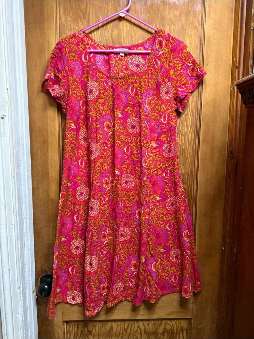 Apsara Pink-Red Floral Short-Cap Sleeves Scoop Neck Midi Dress Side-Zip Size Med